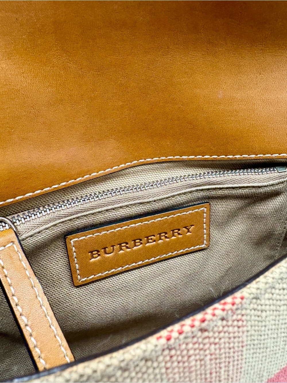 Auth Burberry Henham Canvas Check Crossbody Bag - Picture 8 of 15